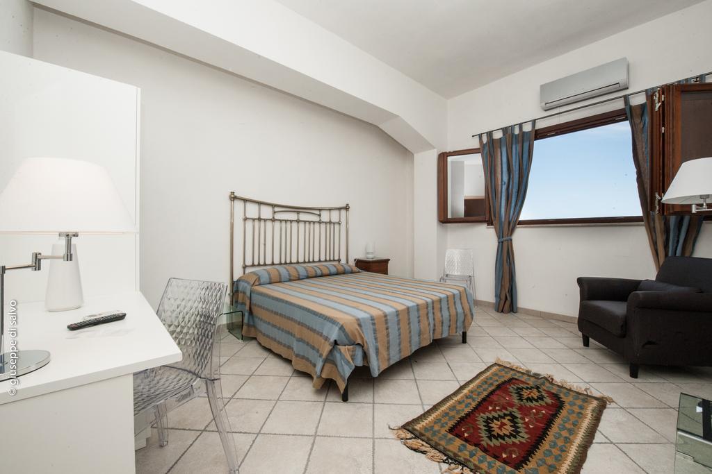 Casale Belvedere Vista Mare Valderice Oda fotoğraf